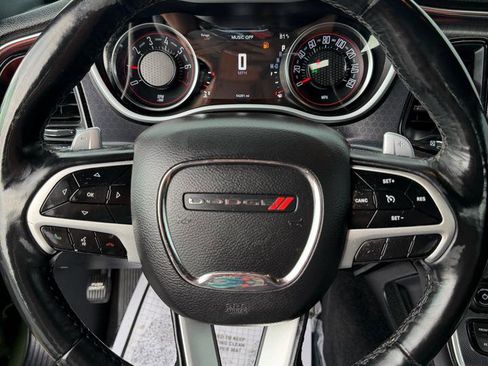 Used 2018 Dodge Challenger GT image 17