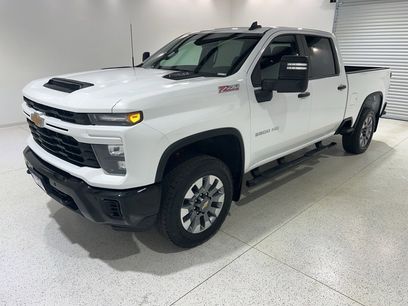 Used 2025 Chevrolet Silverado 2500 Custom w/ Custom Value Package