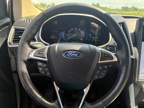 Used 2021 Ford Edge SEL w/ Cargo Accessory Package AWD/4WD image 30