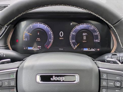 New 2026 Jeep Grand Cherokee Limited w/ Limited Altitude Package AWD/4WD image 11