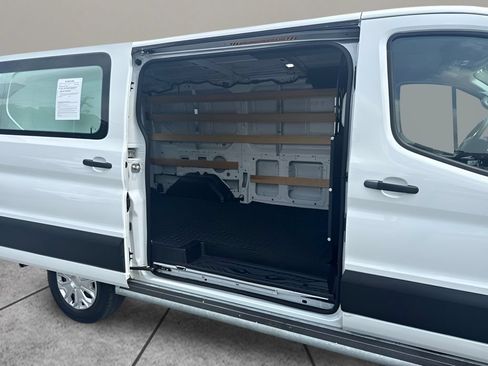 Used 2025 Ford Transit 250 Low Roof w/ Exterior Upgrade Package RWD image 17