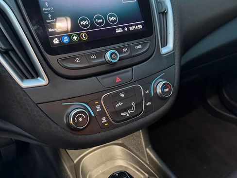 Used 2019 Chevrolet Malibu LS FWD image 15