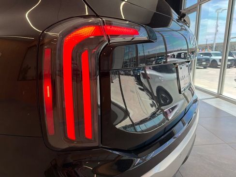 Certified 2024 Kia Telluride SX FWD image 53