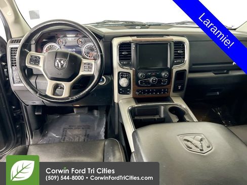 Used 2016 RAM 1500 Laramie w/ Convenience Group AWD/4WD image 23