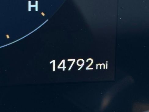 Used 2024 Hyundai Santa Fe Limited image 30