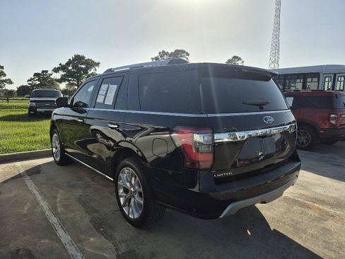 Used 2019 Ford Expedition Limited w/ Equipment Group 302A RWD image 15