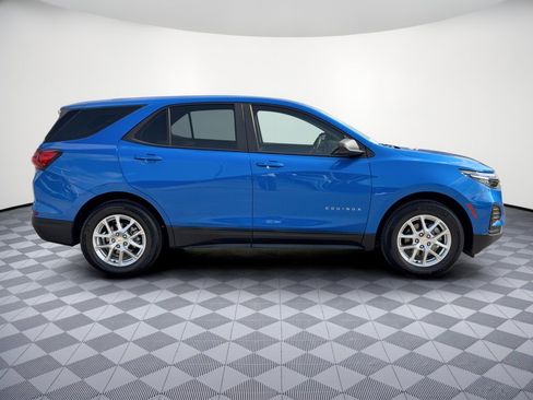 Certified 2024 Chevrolet Equinox LS FWD image 8