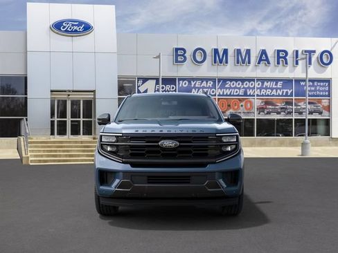 New 2027 Ford Expedition Max Platinum w/ Stealth Appearance Package AWD/4WD image 3
