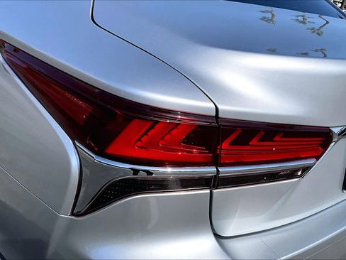 Used 2019 Lexus LS 500 AWD w/ Interior Upgrade Package image 27