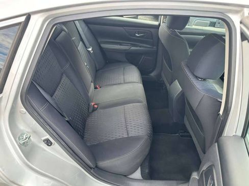 Used 2017 Nissan Altima 2.5 S w/ Power Driver Seat Package FWD image 22