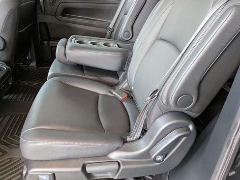 Used 2024 Honda Odyssey EX-L image 18