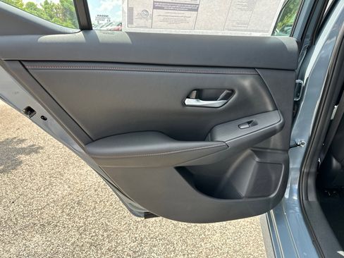 New 2025 Nissan Sentra SR w/ SR Premium Package image 21