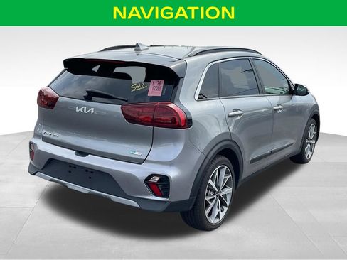 Used 2022 Kia Niro Touring Special Edition FWD image 6