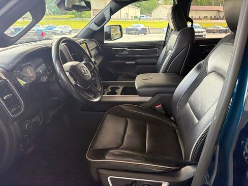 Used 2020 RAM 1500 Laramie w/ Sport Appearance Package AWD/4WD image 10