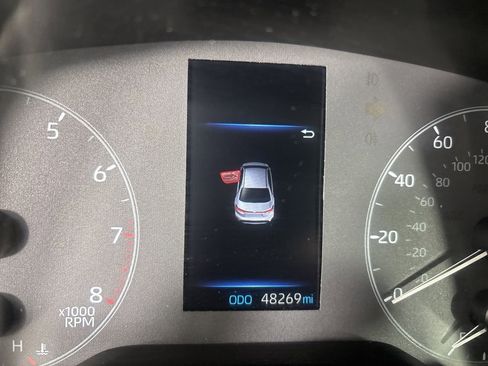 Used 2024 Toyota Corolla LE image 12