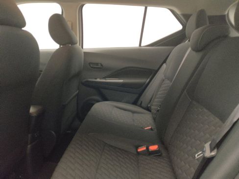Used 2021 Nissan Kicks S FWD image 18