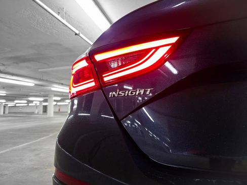 Used 2019 Honda Insight LX image 11