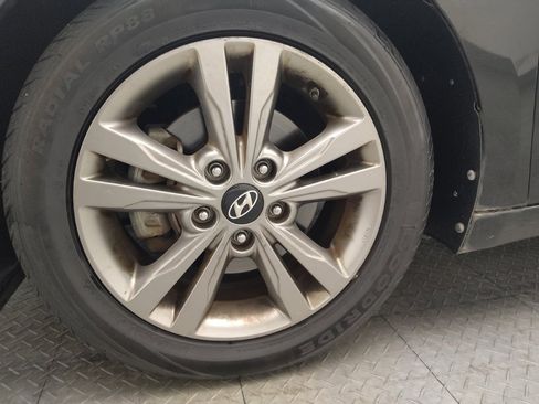 Used 2018 Hyundai Elantra SEL image 31