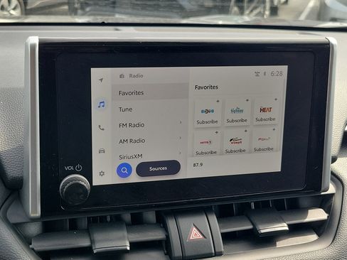 Used 2024 Toyota RAV4 XLE w/ Convenience Package image 29