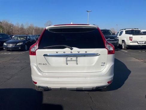 Used 2016 Volvo XC60 T5 Premier image 4
