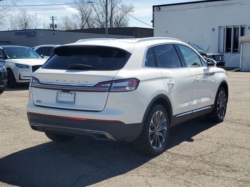 Certified 2023 Lincoln Nautilus Reserve w/ Equipment Group 201A AWD/4WD image 6