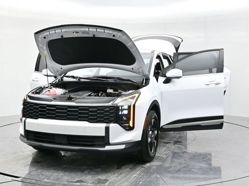 Used 2026 Kia Sportage LX image 55