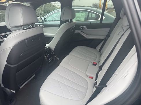 Certified 2023 BMW X5 xDrive45e w/ Executive Package image 12