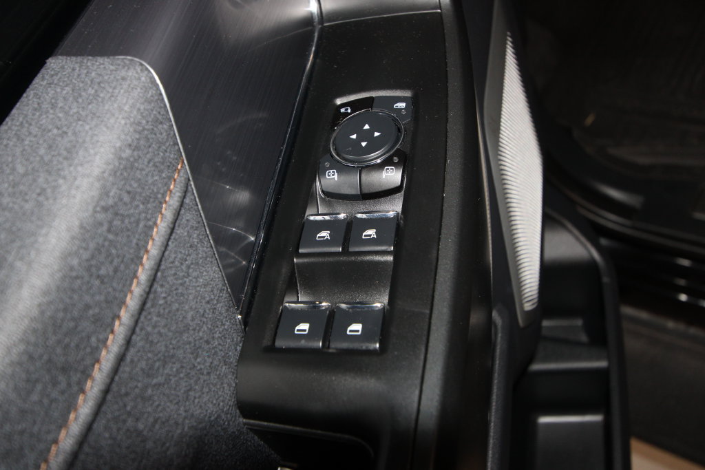 Used 2023 Ford F150 Raptor AWD/4WD image 6
