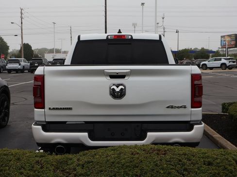 Used 2022 RAM 1500 Laramie AWD/4WD image 13