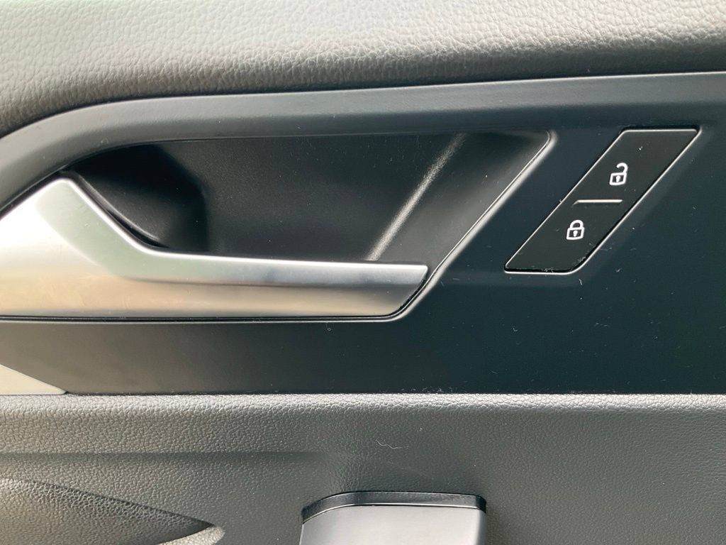 Used 2025 Volkswagen Jetta S FWD image 28