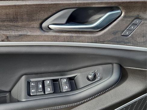 New 2026 Jeep Grand Cherokee L Limited image 14