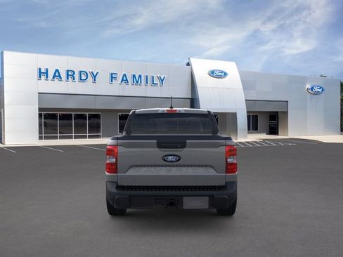 New 2026 Ford Maverick XLT w/ XLT Luxury Package FWD image 5
