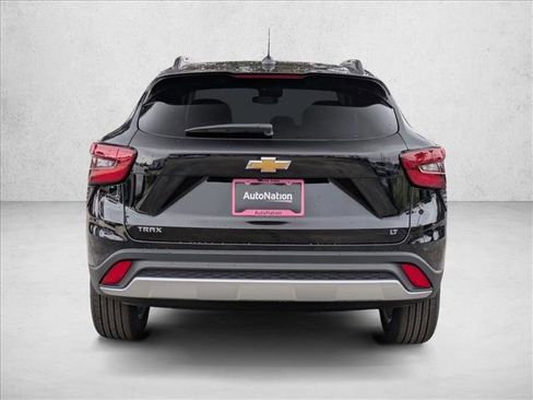 New 2026 Chevrolet Trax LT image 7