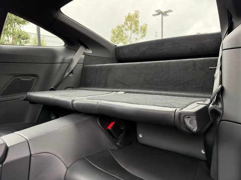 Certified 2023 Porsche 911 Carrera T w/ Sportdesign Package image 28