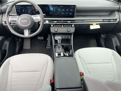 New 2025 Hyundai Santa Cruz SE image 7