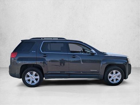 Used 2015 GMC Terrain SLE w/ Safety Package image 4