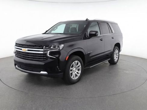Used 2023 Chevrolet Tahoe LT RWD image 3