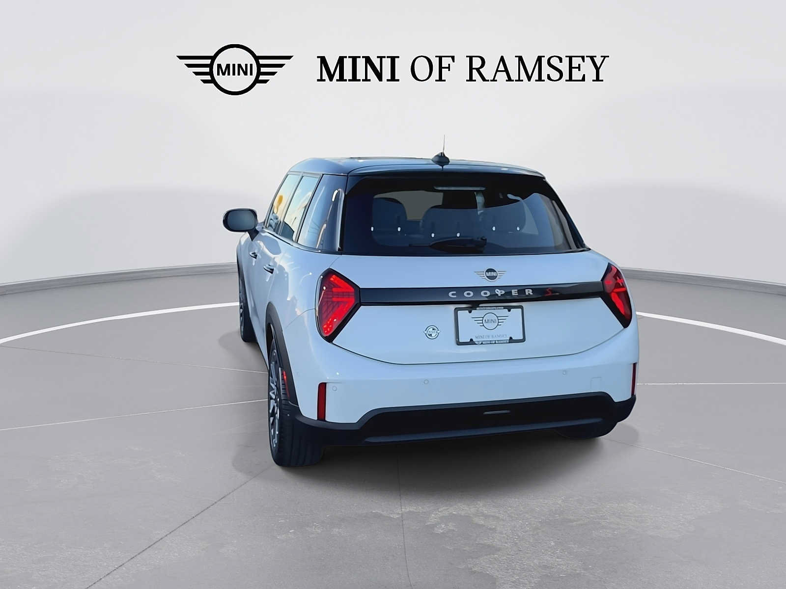 Used 2026 MINI Cooper S FWD image 7