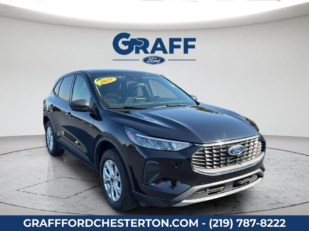 Used 2025 Ford Escape Active AWD/4WD image 11