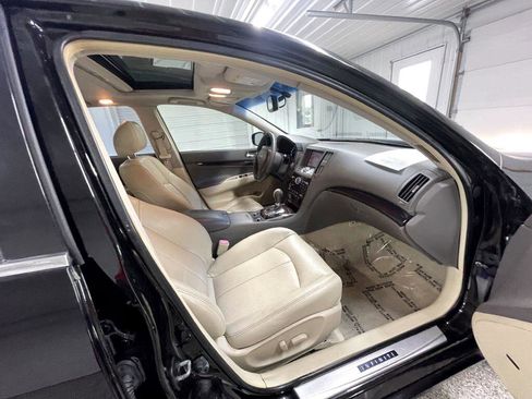 Used 2013 INFINITI G37 x Sedan w/ Premium Pkg image 9