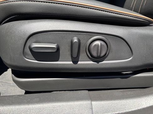 Used 2024 Buick Envista Avenir FWD image 16
