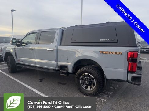 Used 2024 Ford F350 Platinum w/ Tremor Off-Road Package image 4