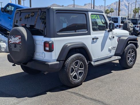 Used 2021 Jeep Wrangler Sport AWD/4WD image 2