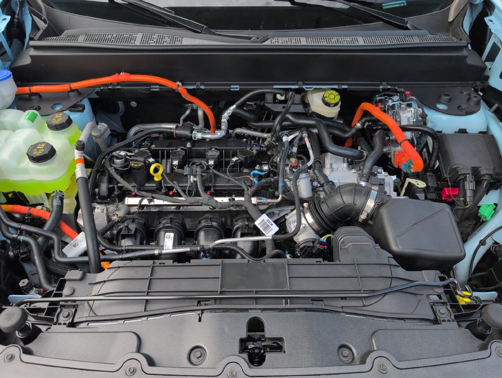 New 2026 Ford Maverick XLT FWD image 32