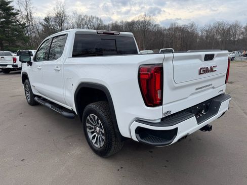 Used 2020 GMC Sierra 1500 AT4 w/ AT4 Premium Package image 3