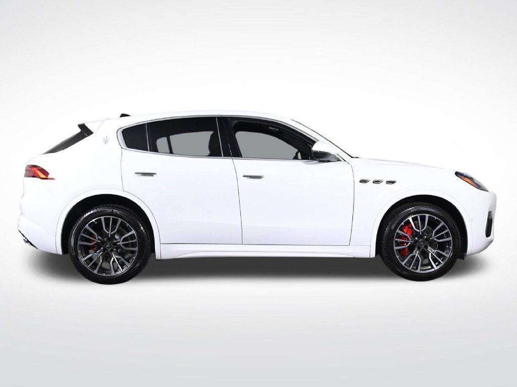 Used 2025 Maserati Grecale GT AWD/4WD image 6