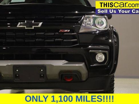 Used 2021 Chevrolet Colorado Z71 w/ Z71 Midnight Edition image 12