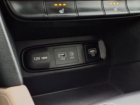 Used 2019 Hyundai Santa Fe SEL w/ Cargo Package image 22