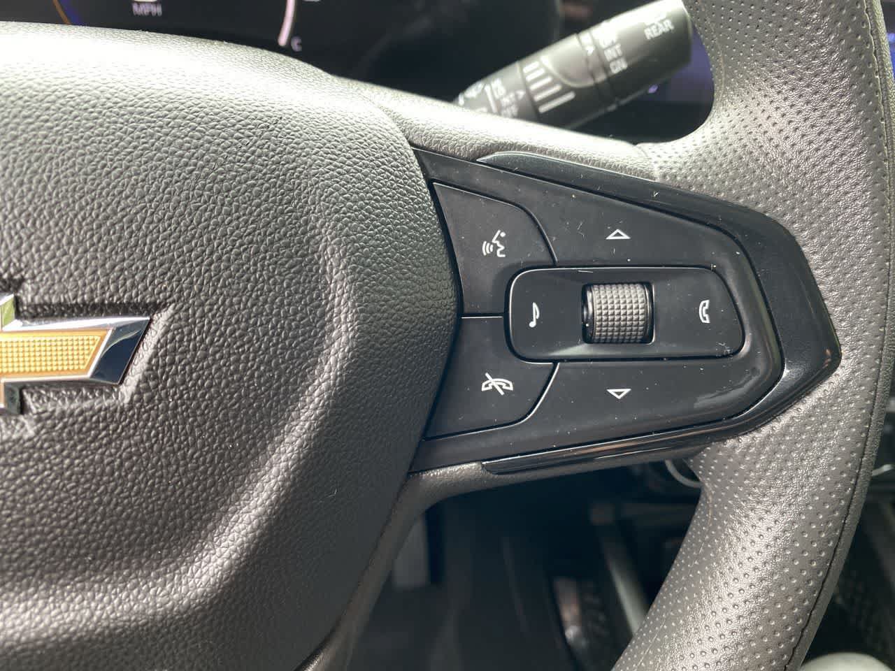 Used 2025 Chevrolet TrailBlazer LT AWD/4WD image 22