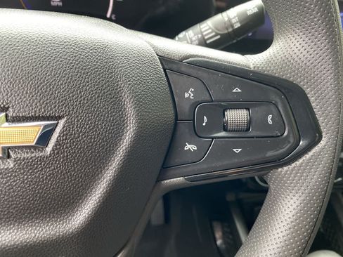 Used 2025 Chevrolet TrailBlazer LT AWD/4WD image 22